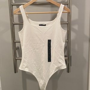 White Banana Republic bodysuit—NWT!